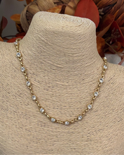 Crystal link necklace