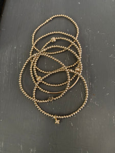 Set of 6 bracelets