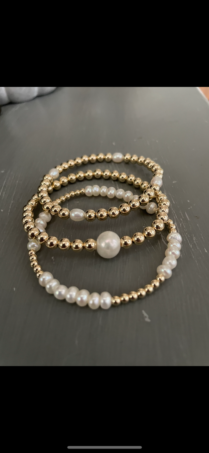 Pearl trio bracelet