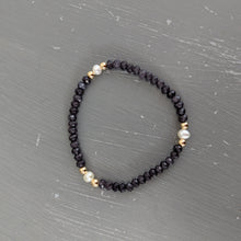 Gemstone bracelet w/ 3 pearls and gold filled beads