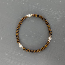 Gemstone bracelet w/ 3 pearls and gold filled beads
