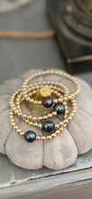 Freshwater pearl beaded bracelet