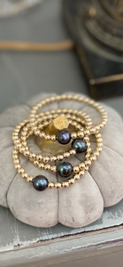 Freshwater pearl beaded bracelet