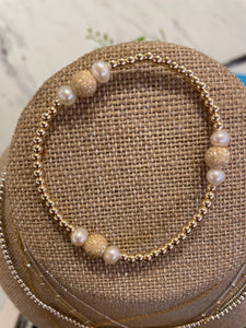 Stardust and pearl bracelet
